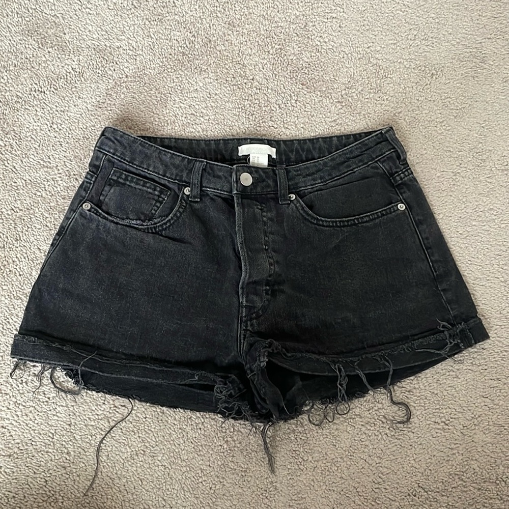 H&M black Jean short